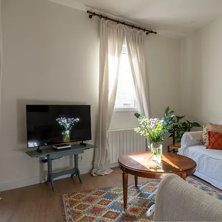 Apartment Sweet *
