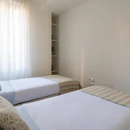 Sweet Apartment *